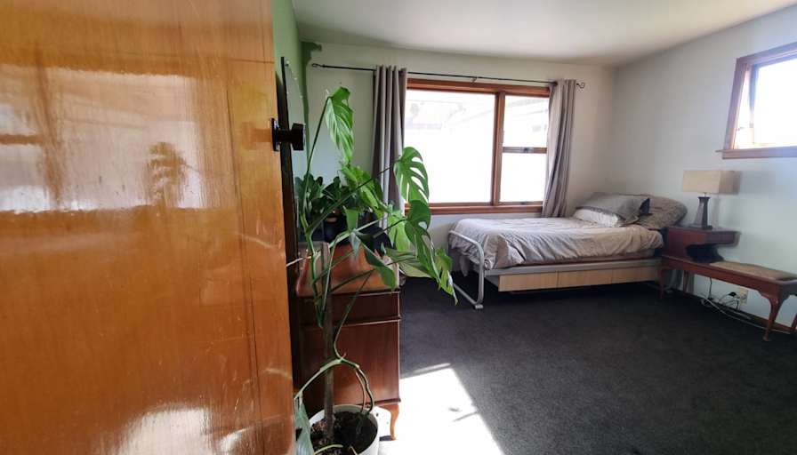 Kate's room
