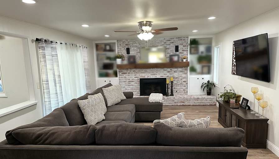 Veronica's room