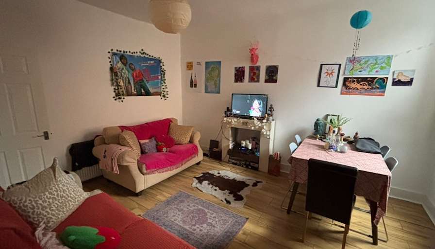 Jasmine's room