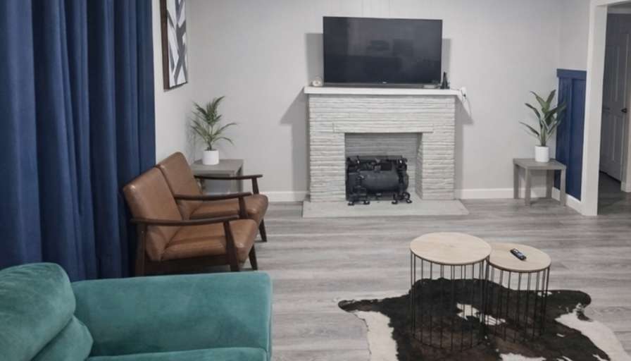 Rizing Phoenix Management's room