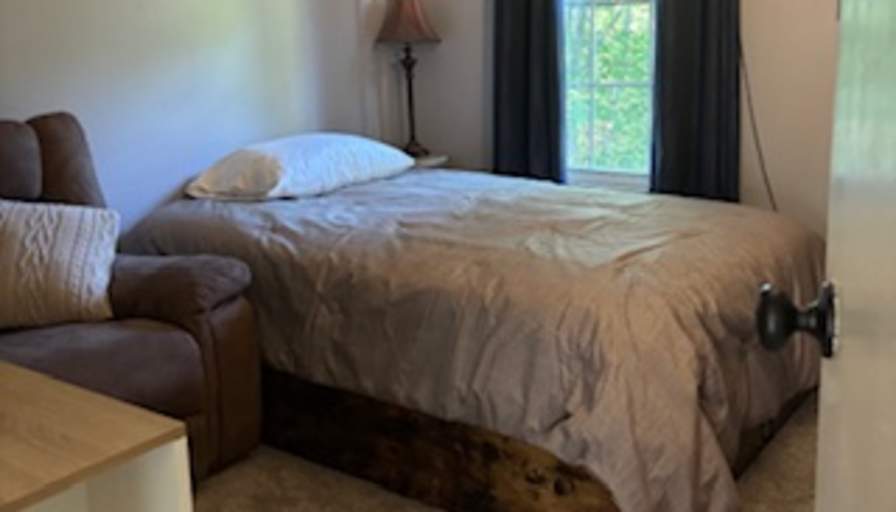 AnnandMatt's room