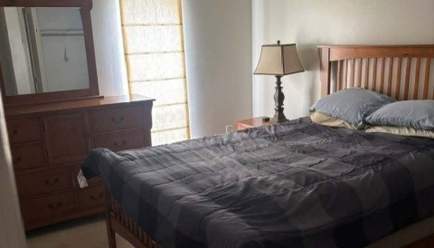 Craig D Bowen's room