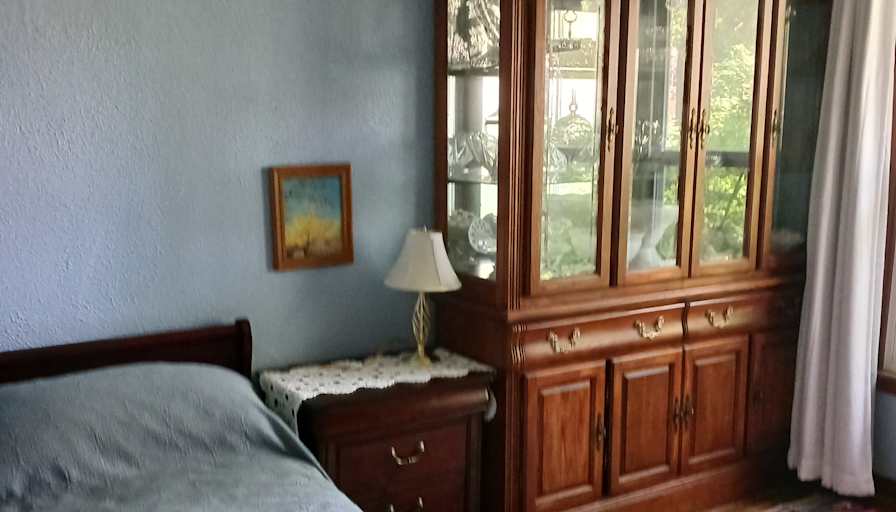 Carolyn's room