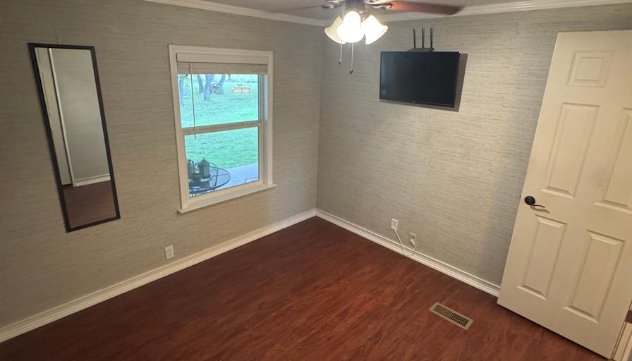 Kyle's room