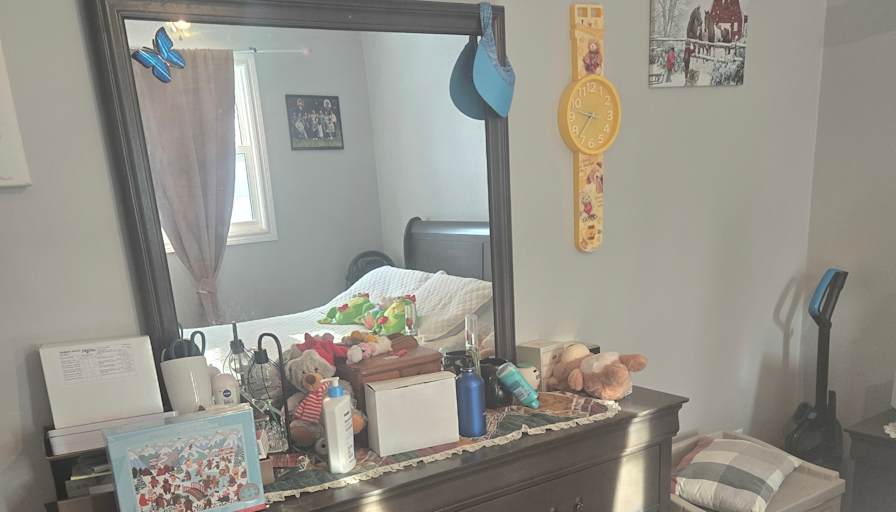 Shelley's room