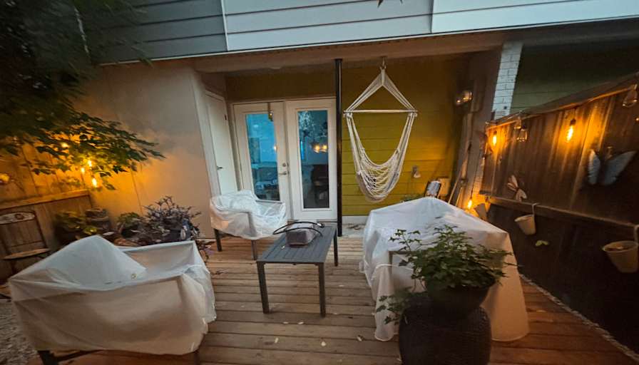 Jacquie Holmes's room