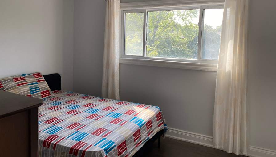LUZ IMELDA SPENCE's room