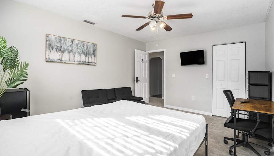 PadSplit's room