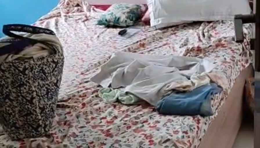 Sakshi mittal's room