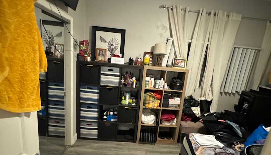 Geovanni Valdez's room