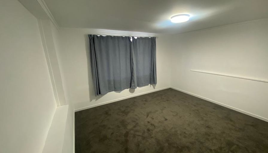 Hemz's room