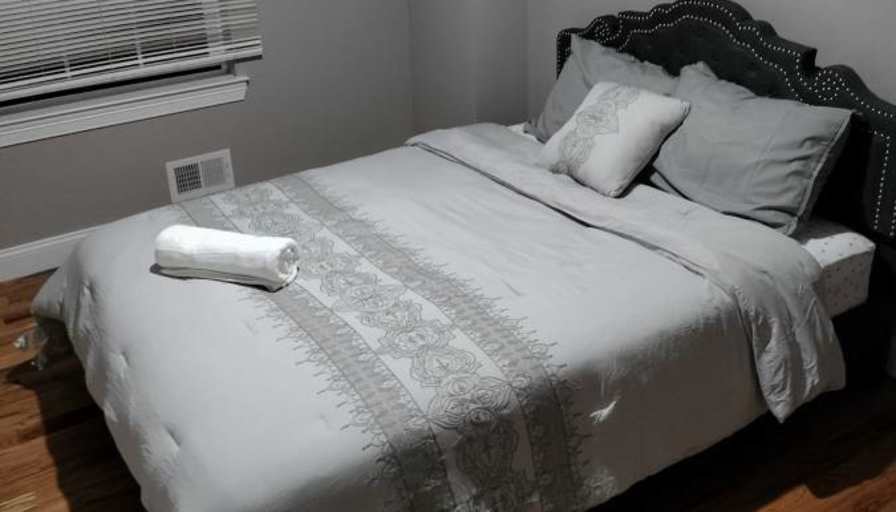 Linda's room