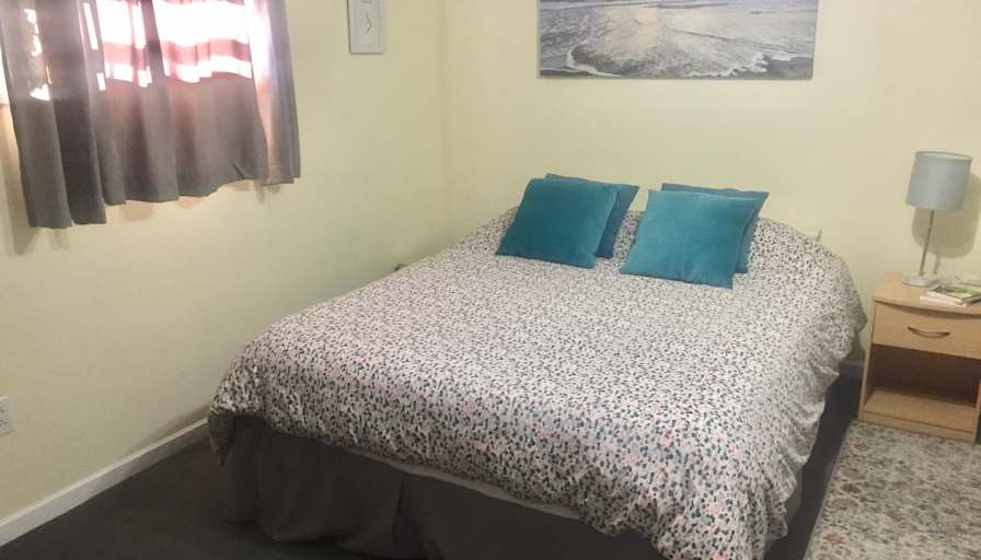 Jen's room
