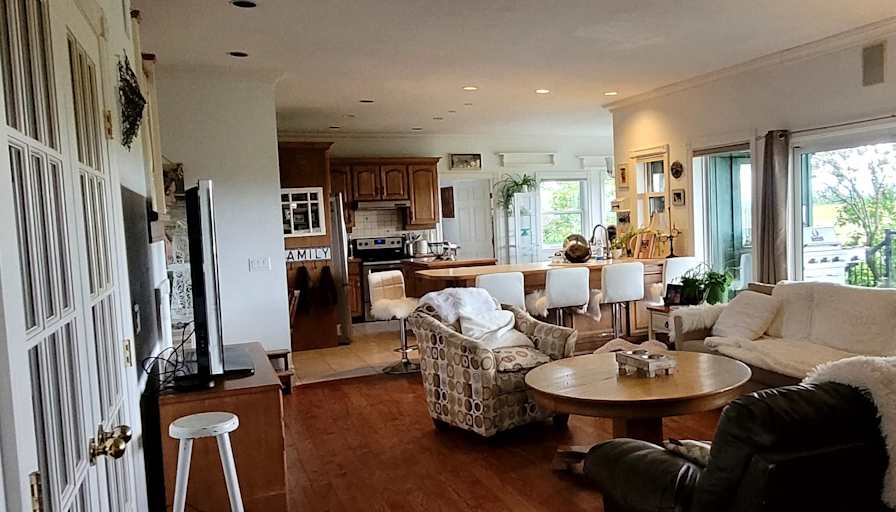 Claire Garnett's room