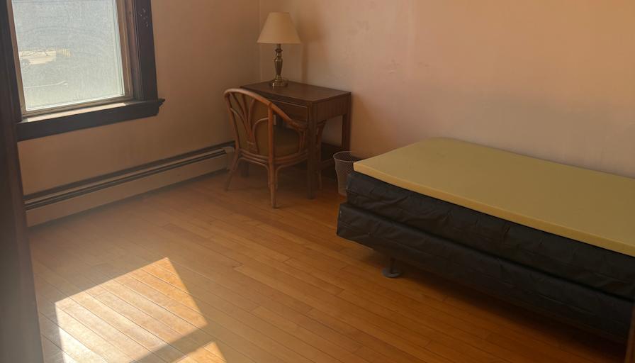 Freddy's room