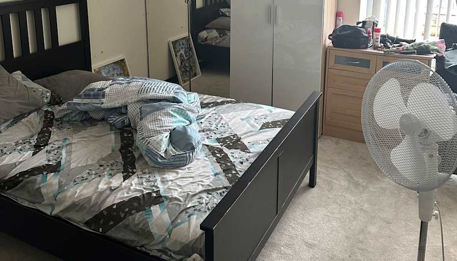 Elizabeth's room