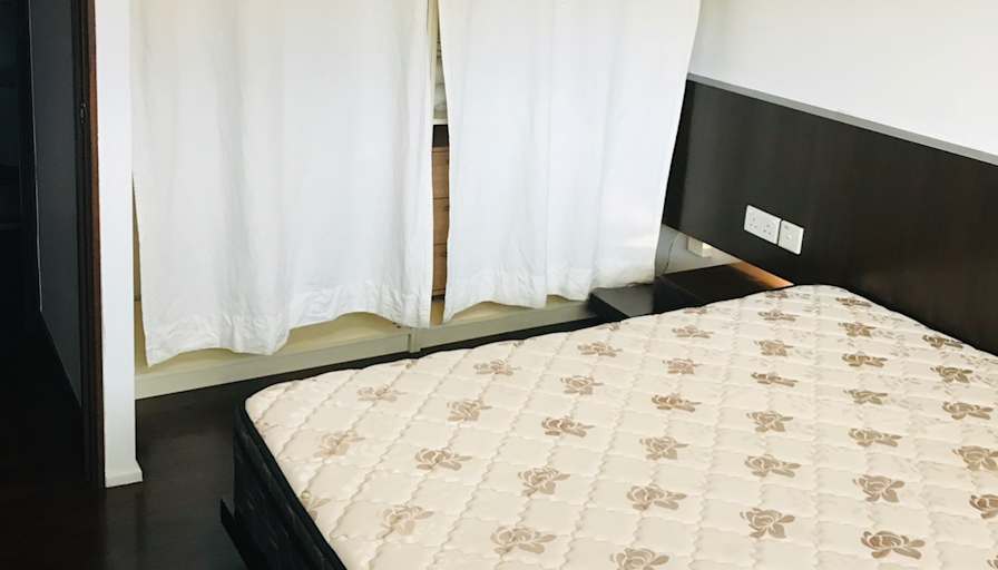 Jonathan Tan's room