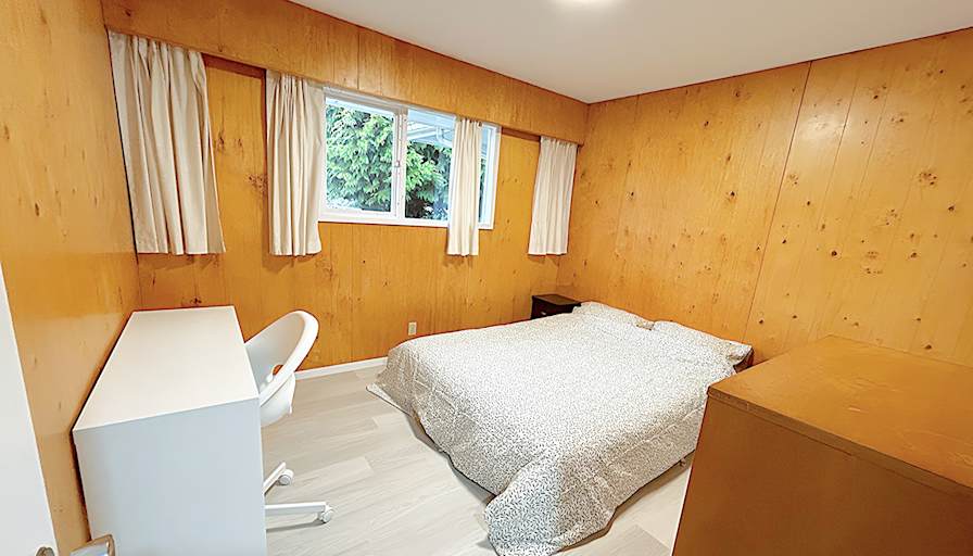 Shahram's room