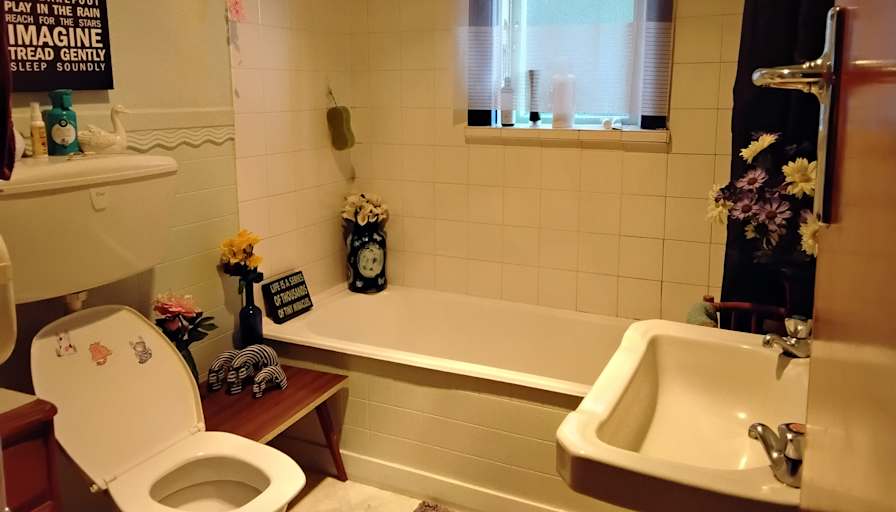 Maureen's room