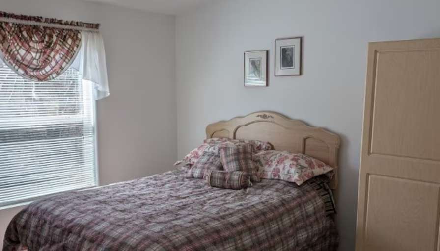 Jennifer's room