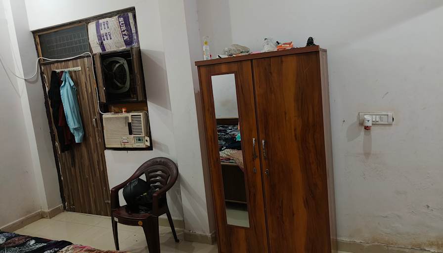 Arijit's room