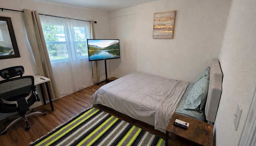 Larry's room