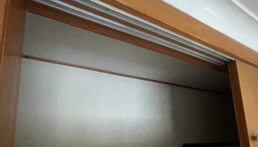 Jordon's room