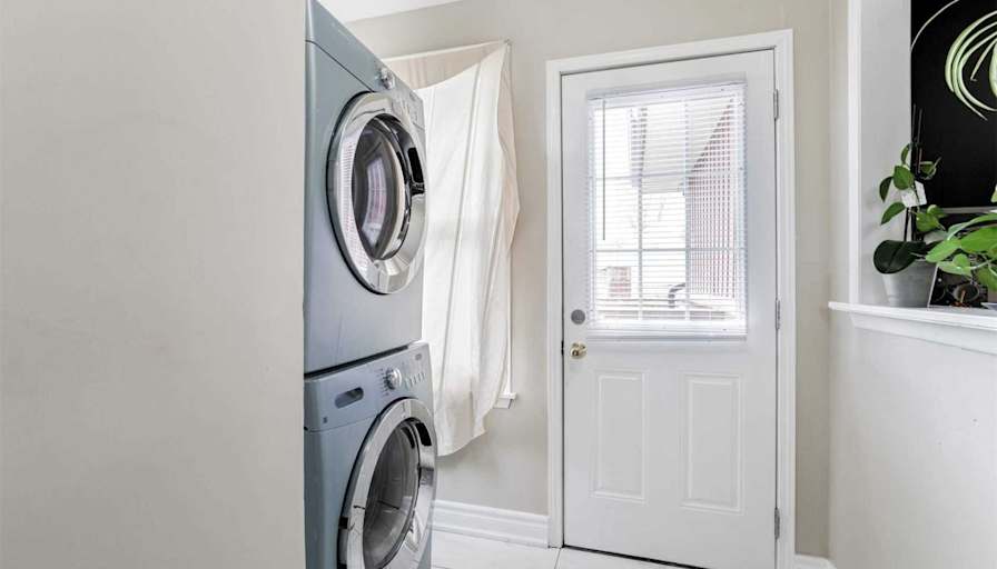 JM Properties's room