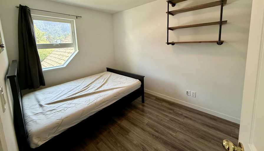 Rachelle's room