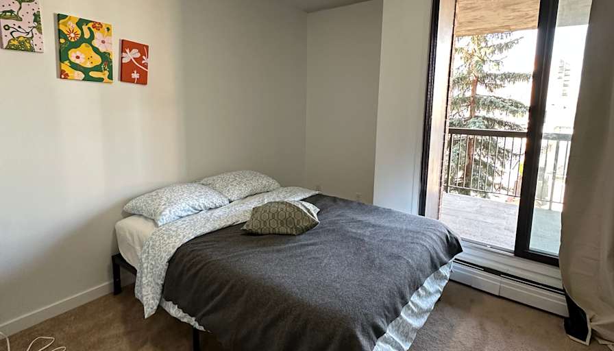 Busra Arslan's room