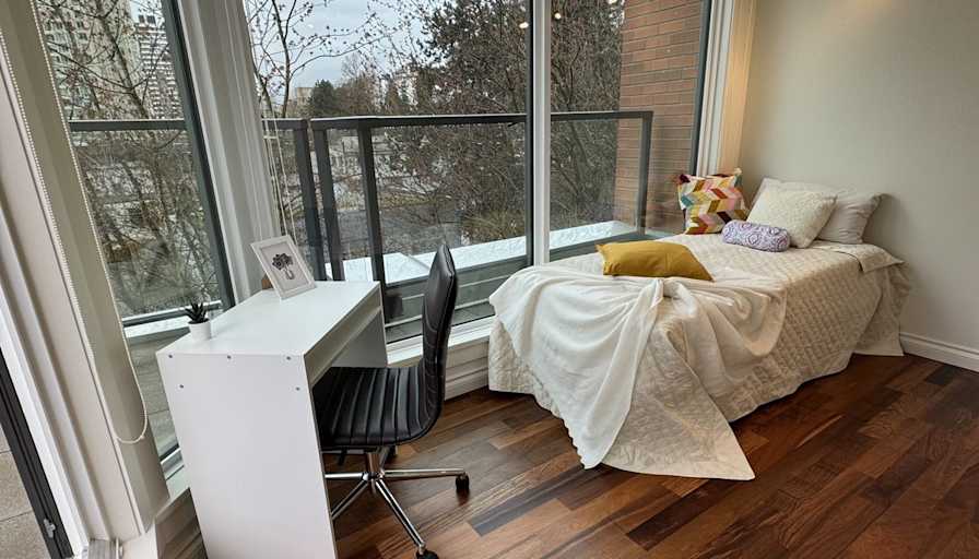 Van House's room