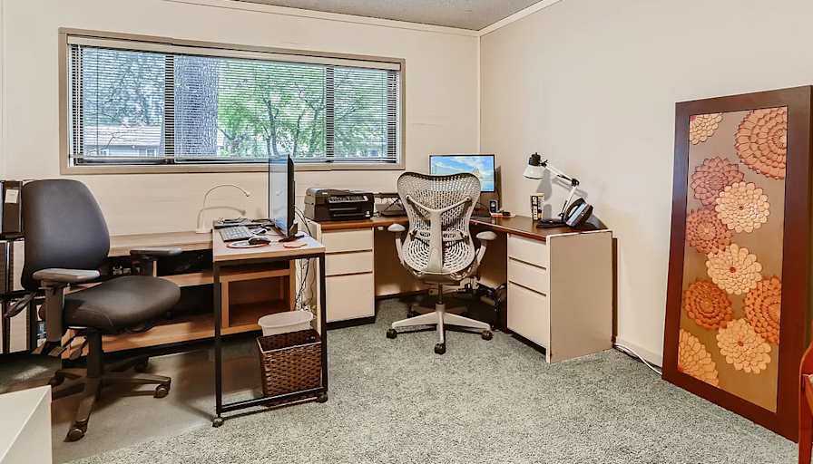 Benjamin's room