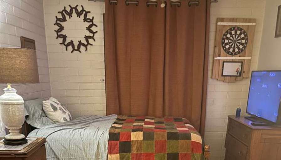 Room For Rent's room