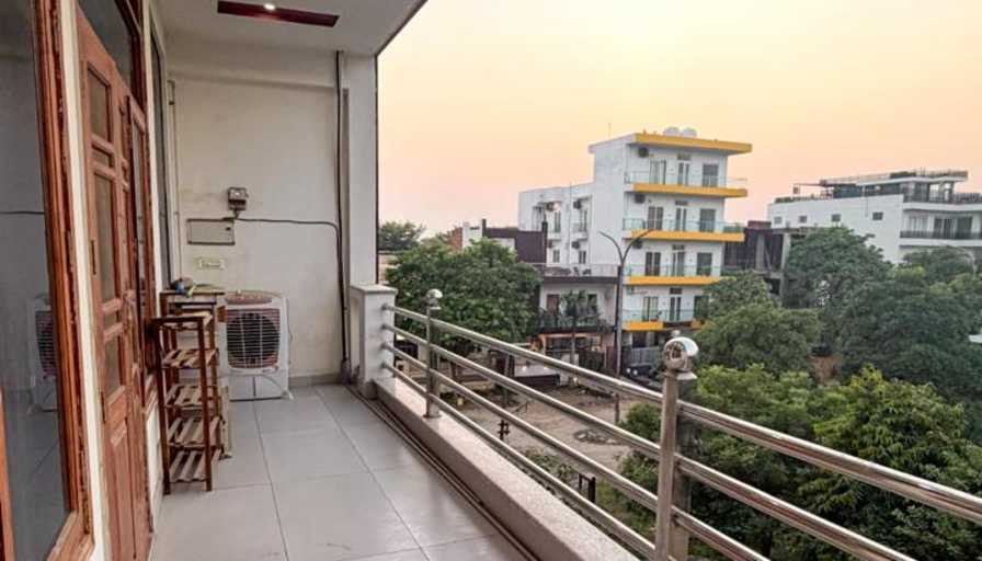 Shikhar's room