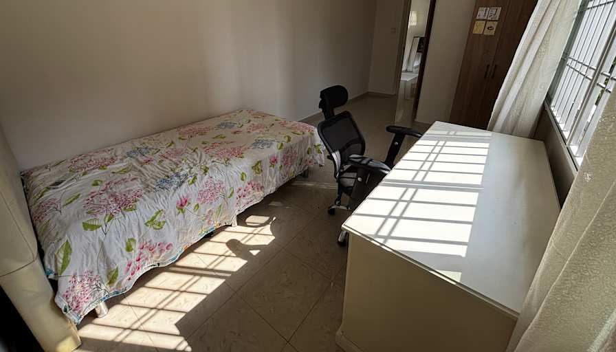 Sag's room