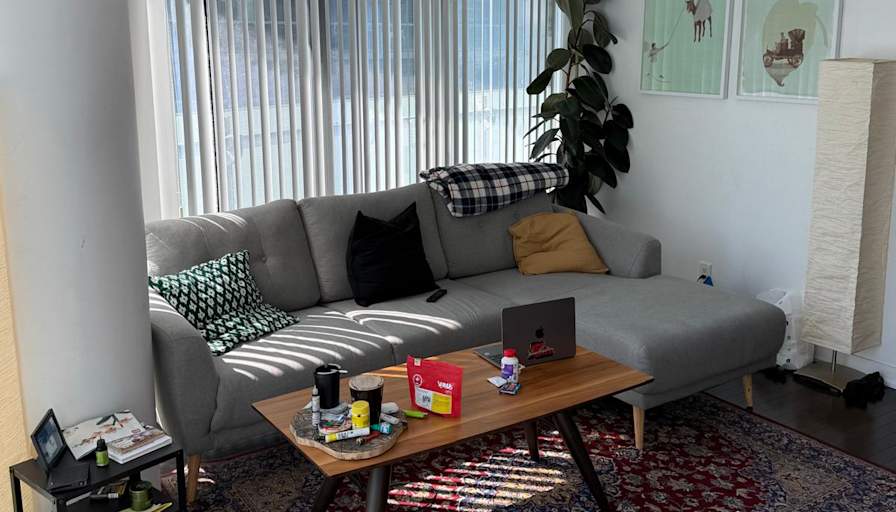 Lakshay's room