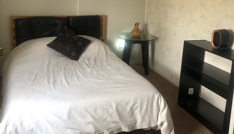 Carla's room