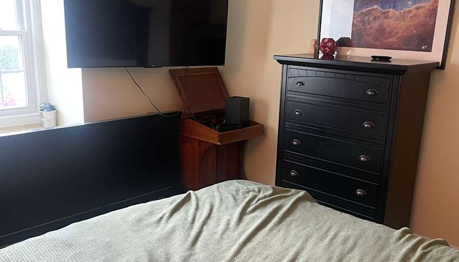 Andrew Burns's room