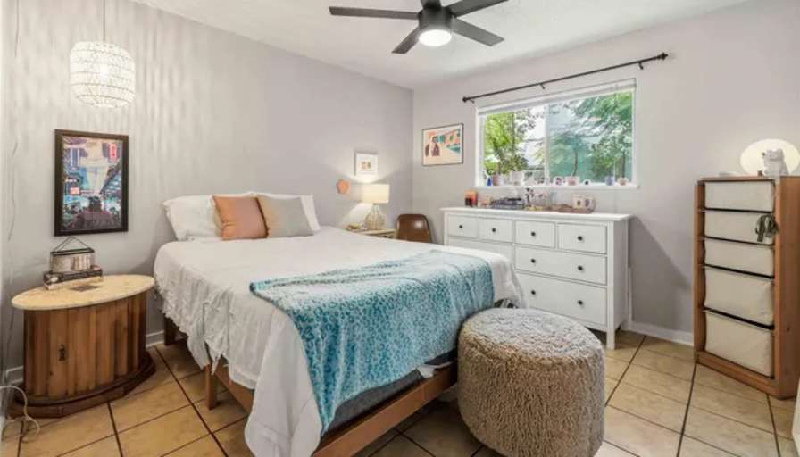 Tracy's room