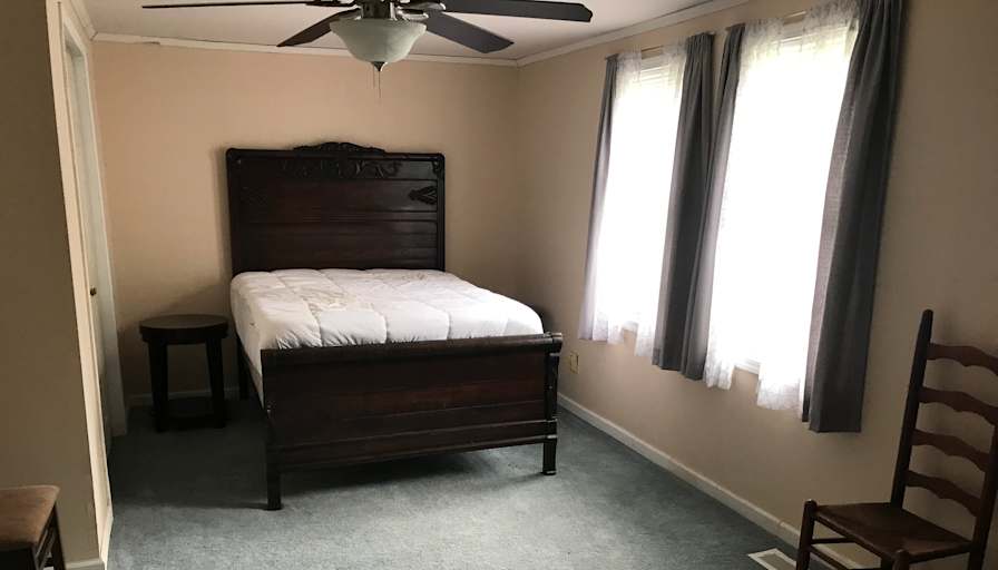 Mac's room
