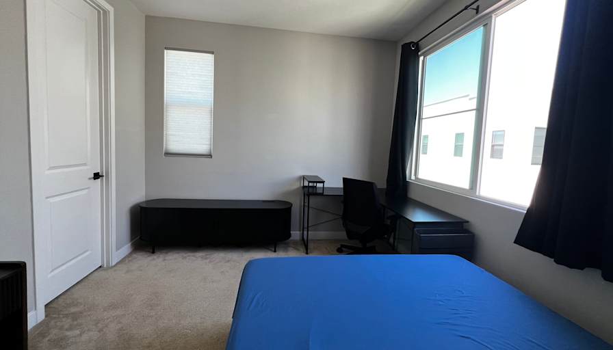 Nic's room