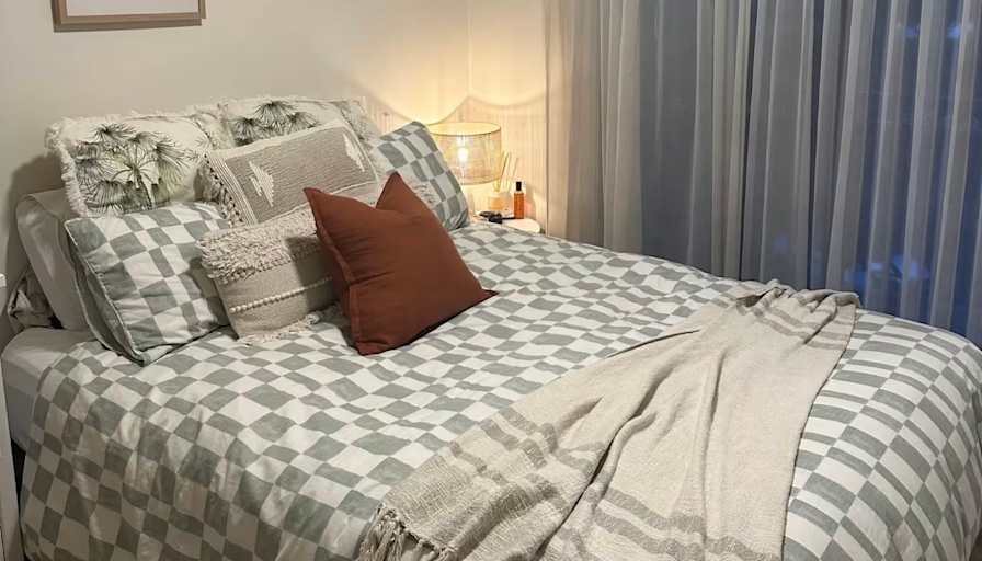 Donna's room