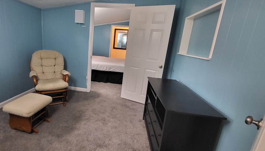 Tony's room
