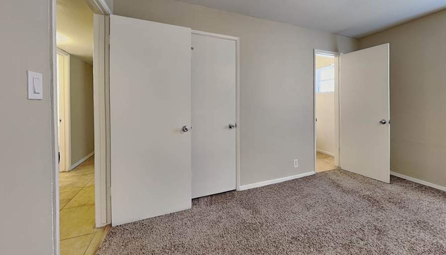 Tom's room