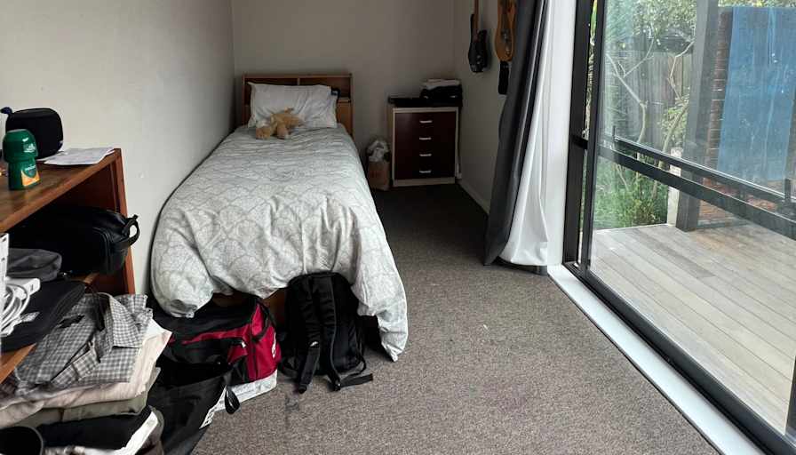 Antonia's room