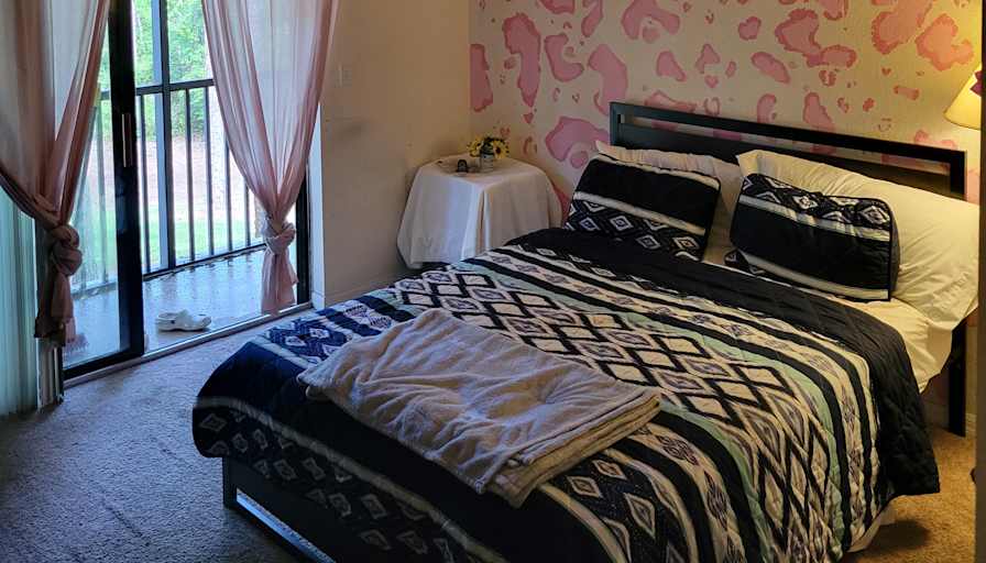 Andrea's room