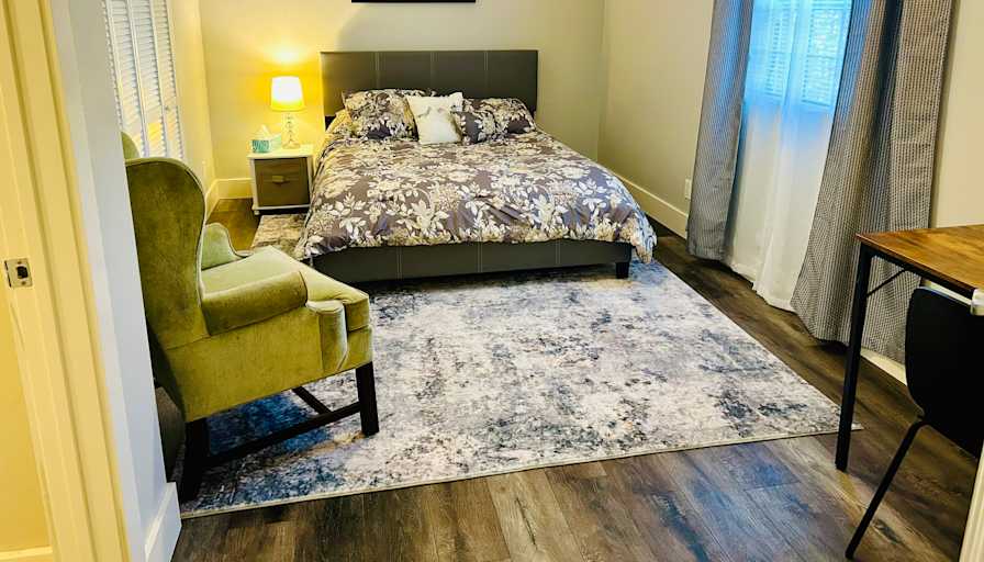 Zahide's room