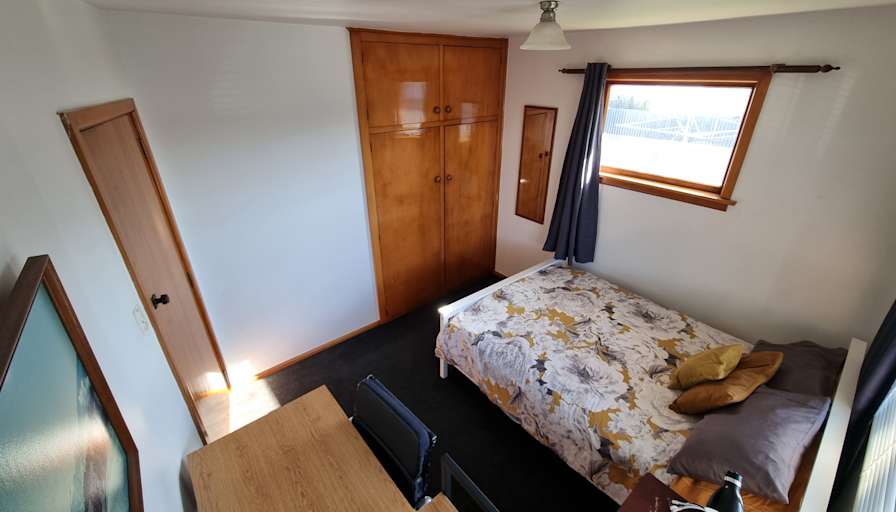 Kate's room