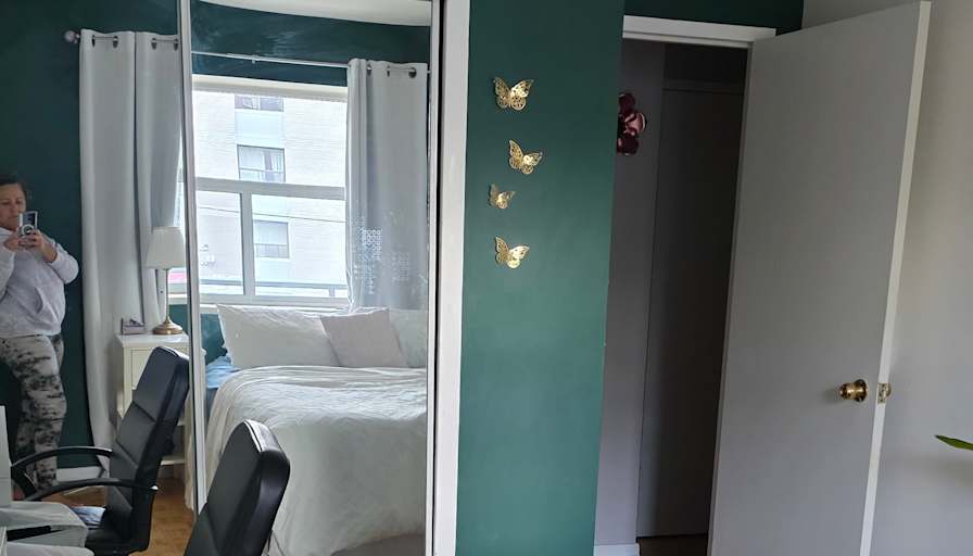 Diane's room
