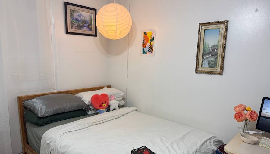 ROMY's room